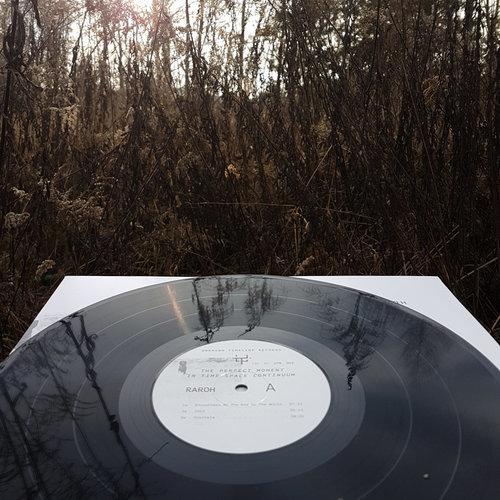 [UTR​.​002] Raroh, Głós - The Perfect Moment In Time​-​Space Continuum 