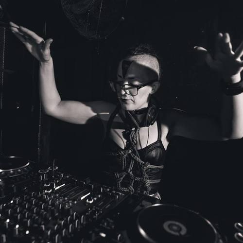 darkgeisha