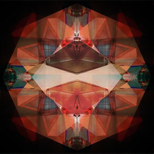 Harmonic Connections